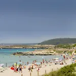By * Santo Tomás