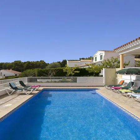 Vila By